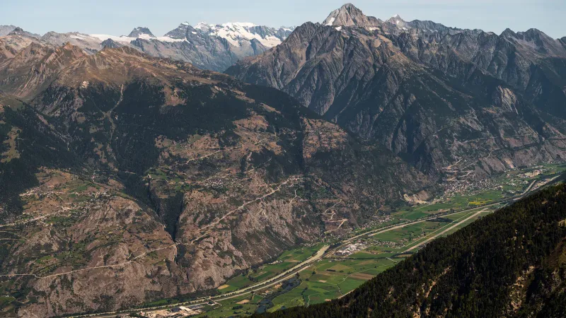 Vue de la vallée du Rhône autour de Visp, Suisse