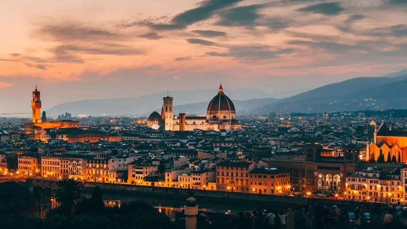 Skyline de Florencia al atardecer en Italia