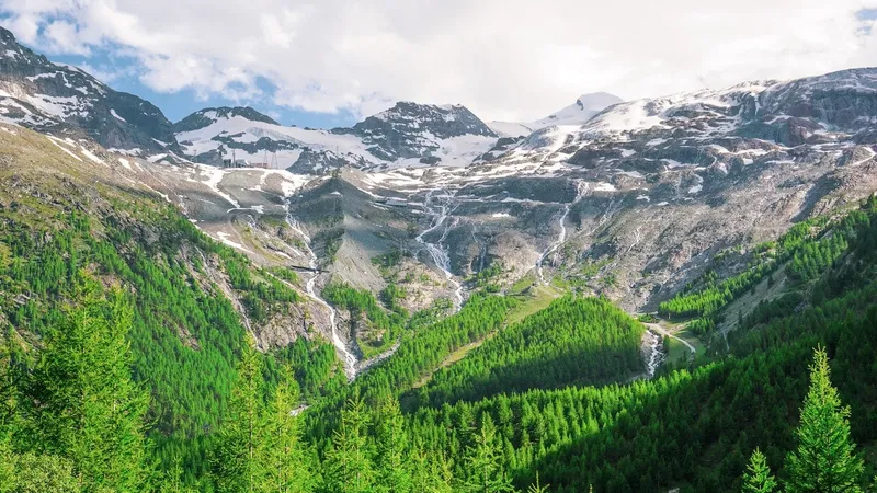 Glacier valley in the Swiss Alps