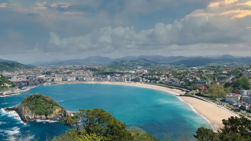 Von Bilbao nach San Sebastian mit dem Zug