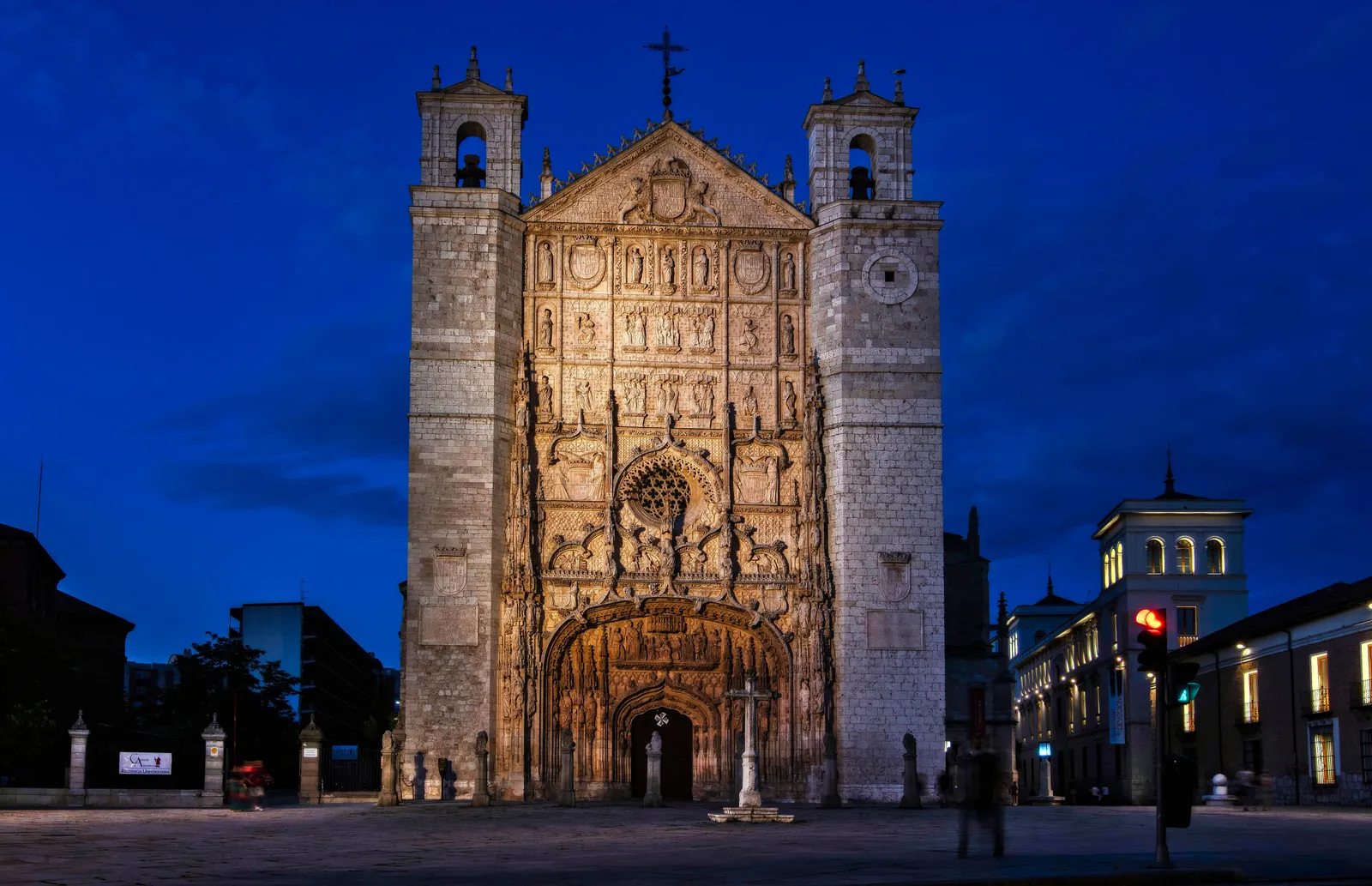 Illuminated Isabelline façade of the Iglesia de San Pablo in Valladolid at dusk