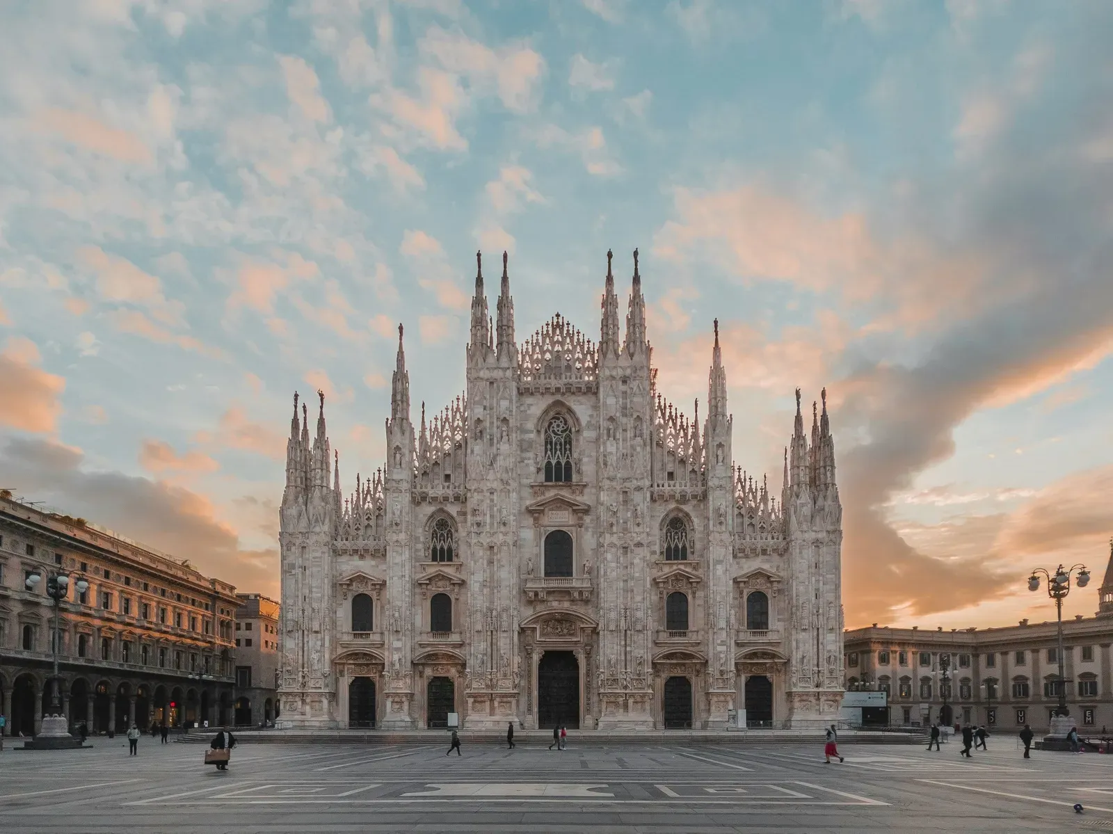 Kathedraal van Milaan op de Piazza del Duomo