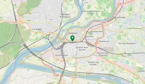 Map showing the location of Avignon Centre