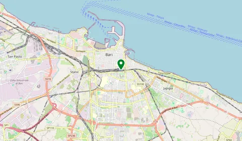 Map showing the location of Bari Centrale