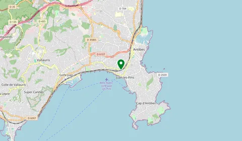 Map showing the location of Juan-les-Pins