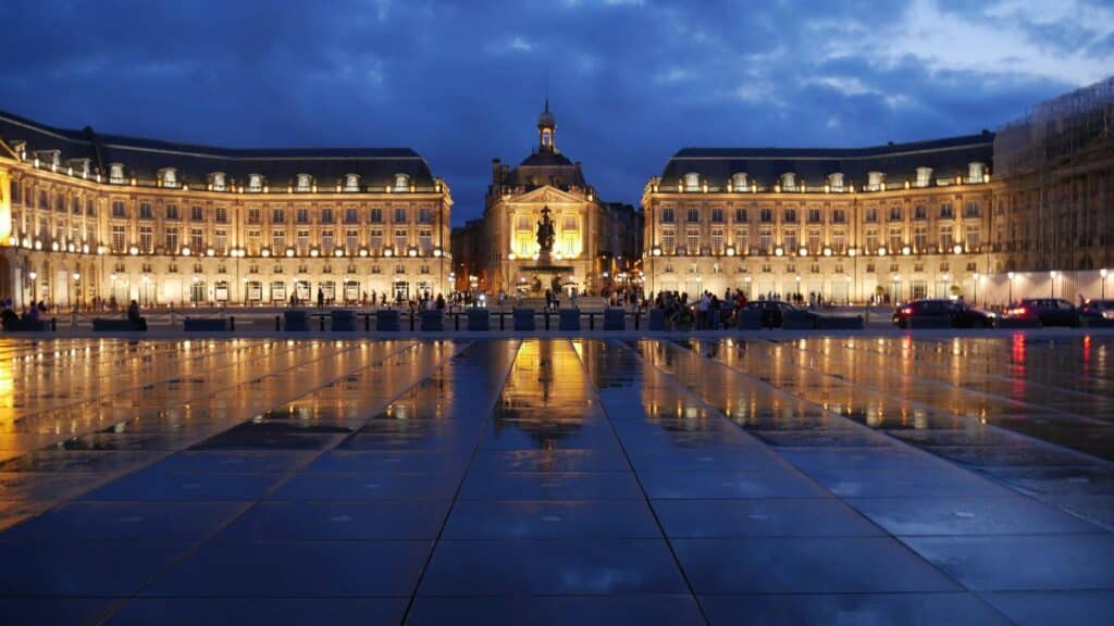 Paris to Bordeaux by train
